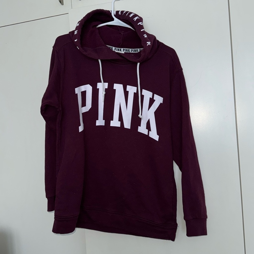 Small sweatshirt